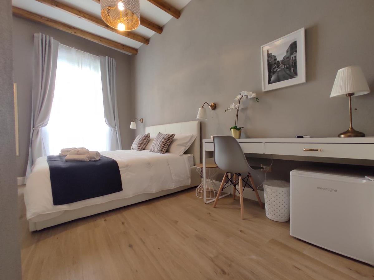 קליארי Manno Rooms Affittacamere מראה חיצוני תמונה
