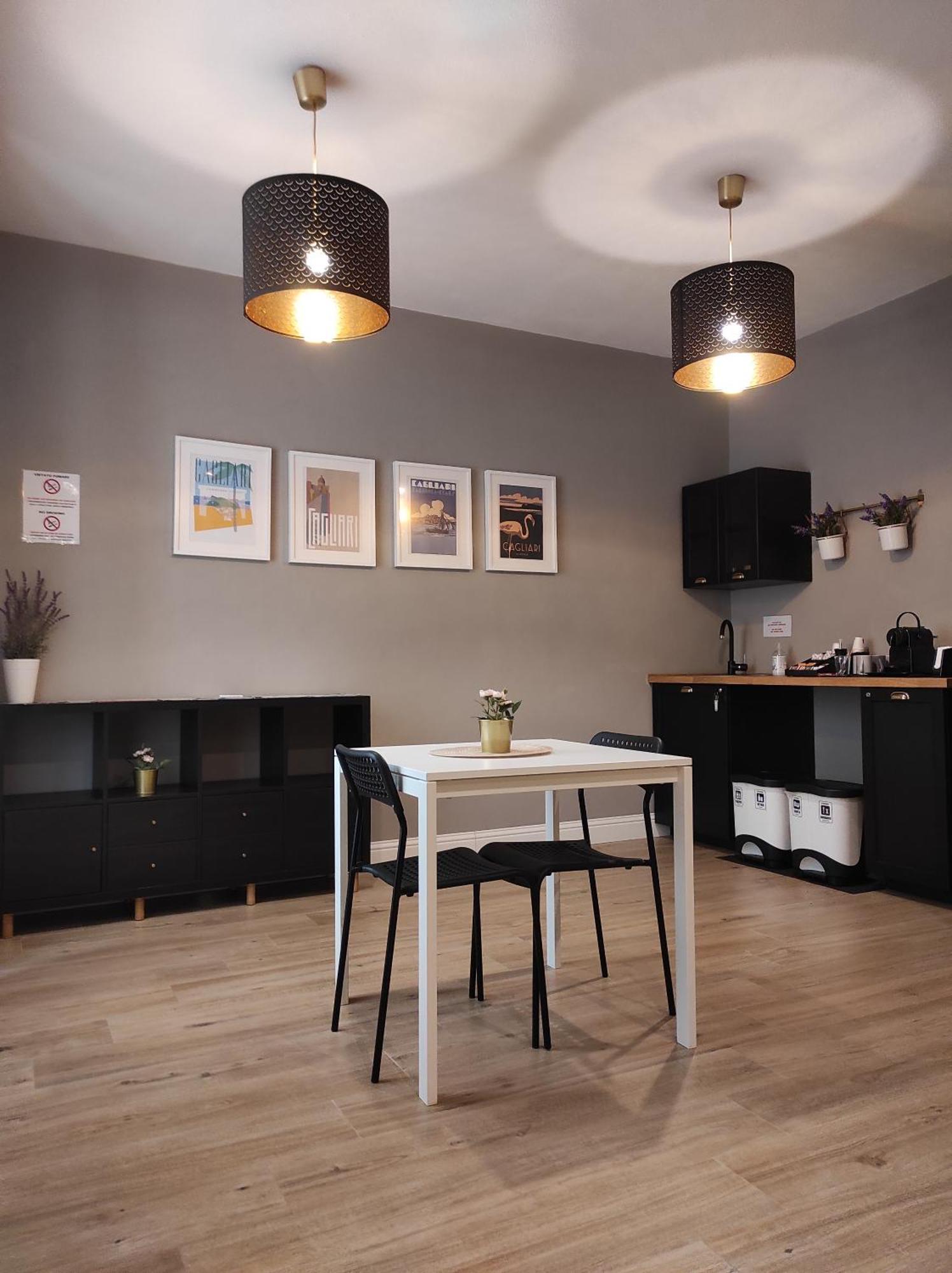 קליארי Manno Rooms Affittacamere מראה חיצוני תמונה